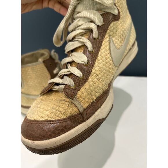 Nike Women’s Vintage Blazer Tan Raffia Woven Mid Top Sneakers Sz 9 - Picture 9 of 10